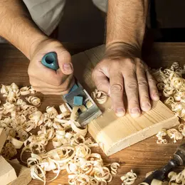 Les ateliers de l’Outilthèque : fabrication d’un gîte à insectes (Parent/Grand-parent - Enfant)