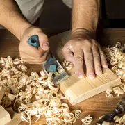 Les ateliers de l’Outilthèque : fabrication d’une jardinière