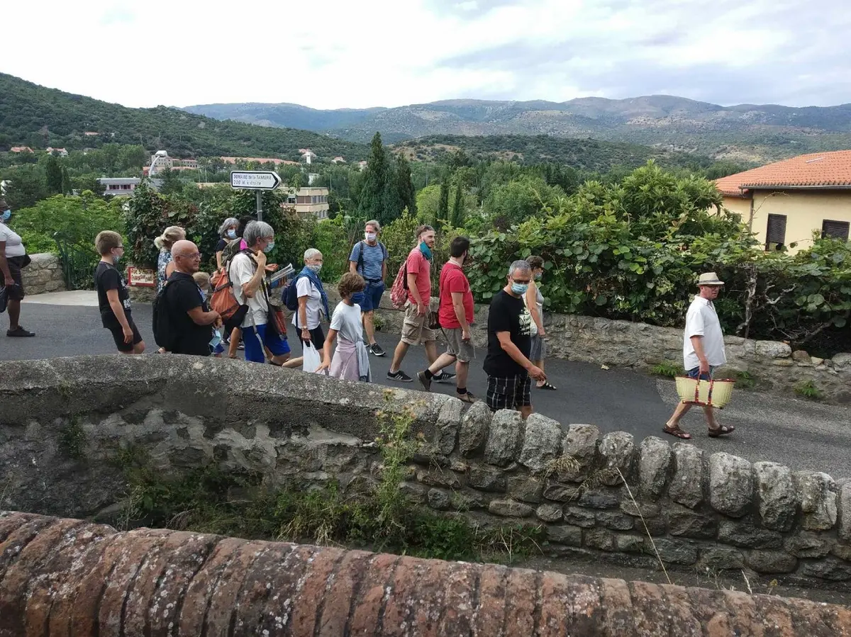 Les Balades Du Conflent : Visite De La Chapelle Des Bains, Du Village Et De L'église De Molitg-Les-Bains