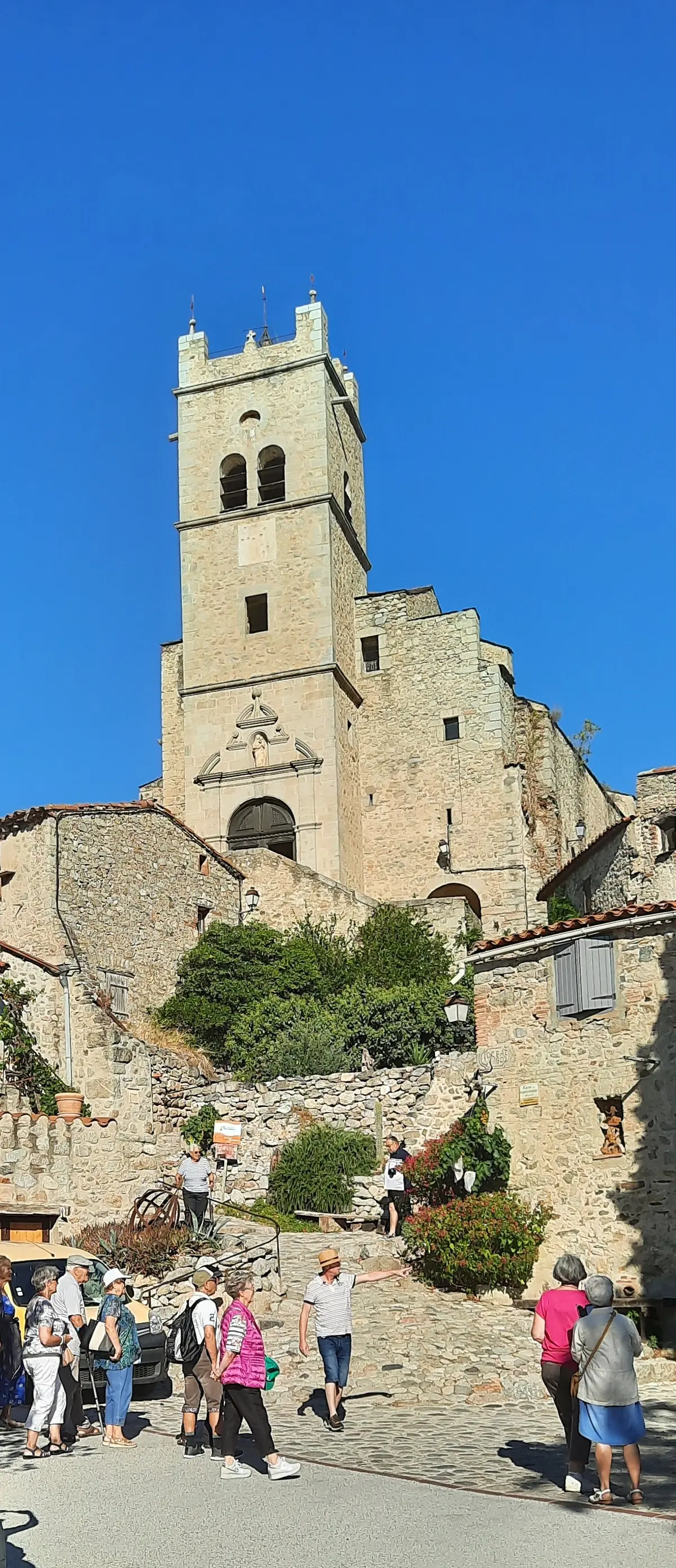 Les Balades Du Conflent : Visite Du Village Et De L'église D'Eus