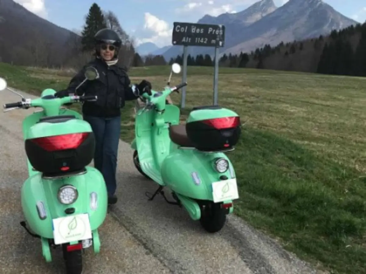 Les Bauges découverte à Vespa électrique (73)