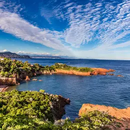 Les calanques du Trayas : la version sauvage de la Corniche