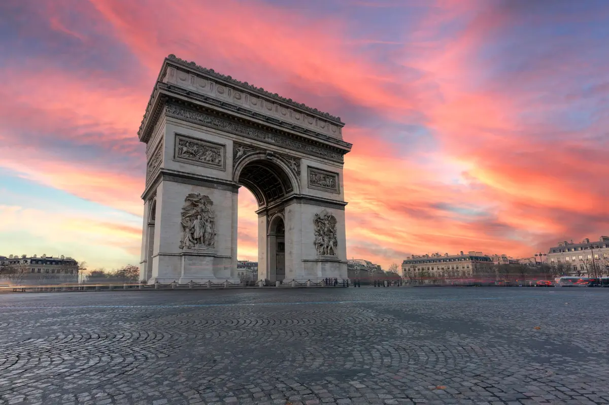 Les Champs-Élysées piétons ce dimanche 4 octobre 2026 : se promener sur la plus belle avenue de Paris sans voiture
