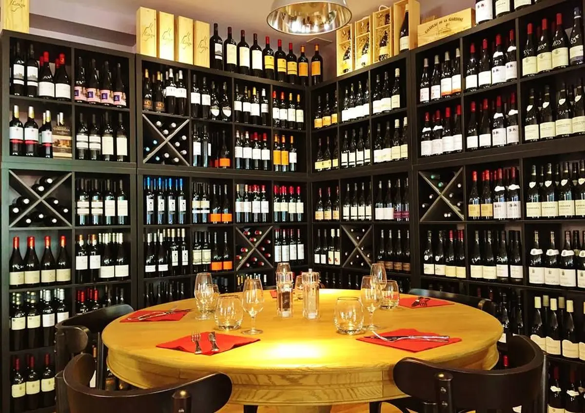 Les Domaines qui Montent, un resto/caviste à Mulhouse