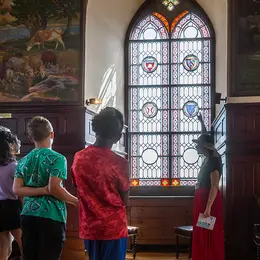 Les enfants au Château Raoul
