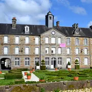 Les Étonnants Patrimoines : La mode des tout-petits