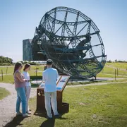 Les Étonnants Patrimoines : Les Objets insolites de la Cave de Papy