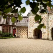 Les Étonnants Patrimoines : Petit architecte