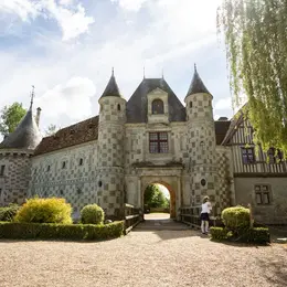 Les Étonnants Patrimoines : Tout-petit architecte