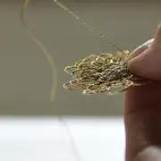 Les Fleurs et le fil comme langage