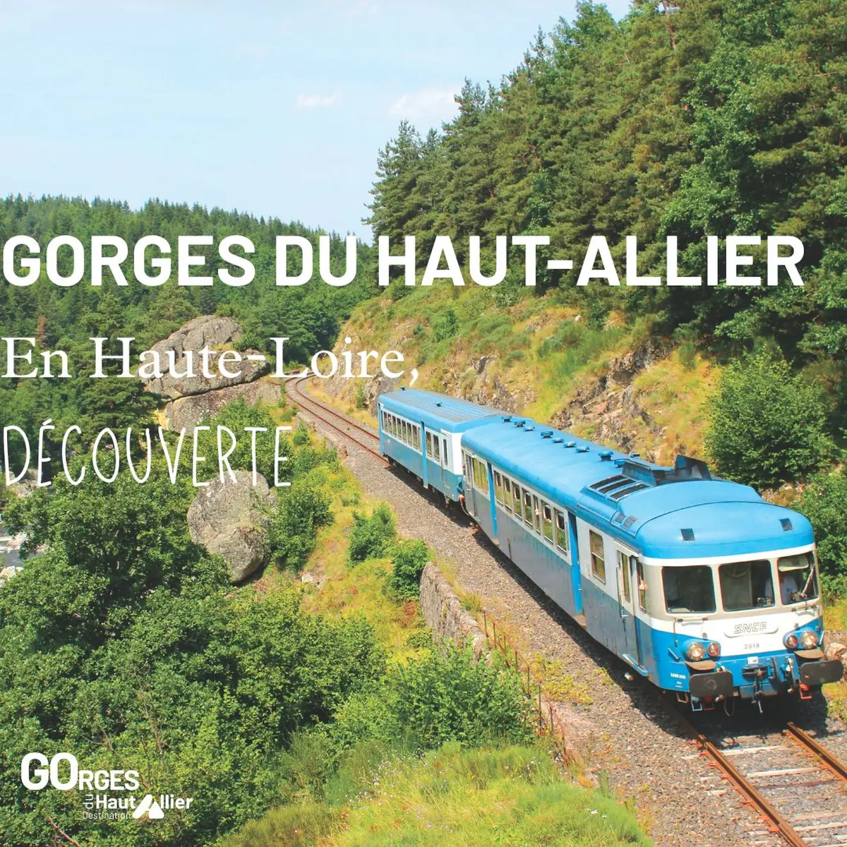 Les Gorges De L'Allier à Bord Du Train Bleu Du Sud