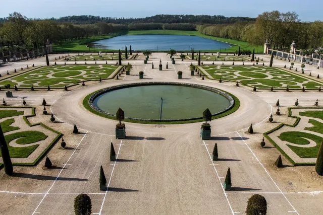 Découvrez les fontaines et les jardins du Château de Versailles