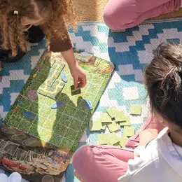 Les Grands Curieux : toutes et tous égaux ? Comprendre les stéréotypes et les discriminations avec Korhom