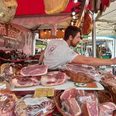 Les Italiennes, marché artisanal et gastronomique