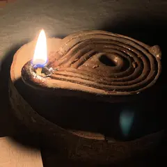 Les jeudis de l'été : fabrique ta lampe à huile !