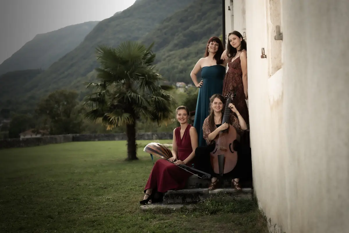 Les Kapsber’girls - Che fai tù ?