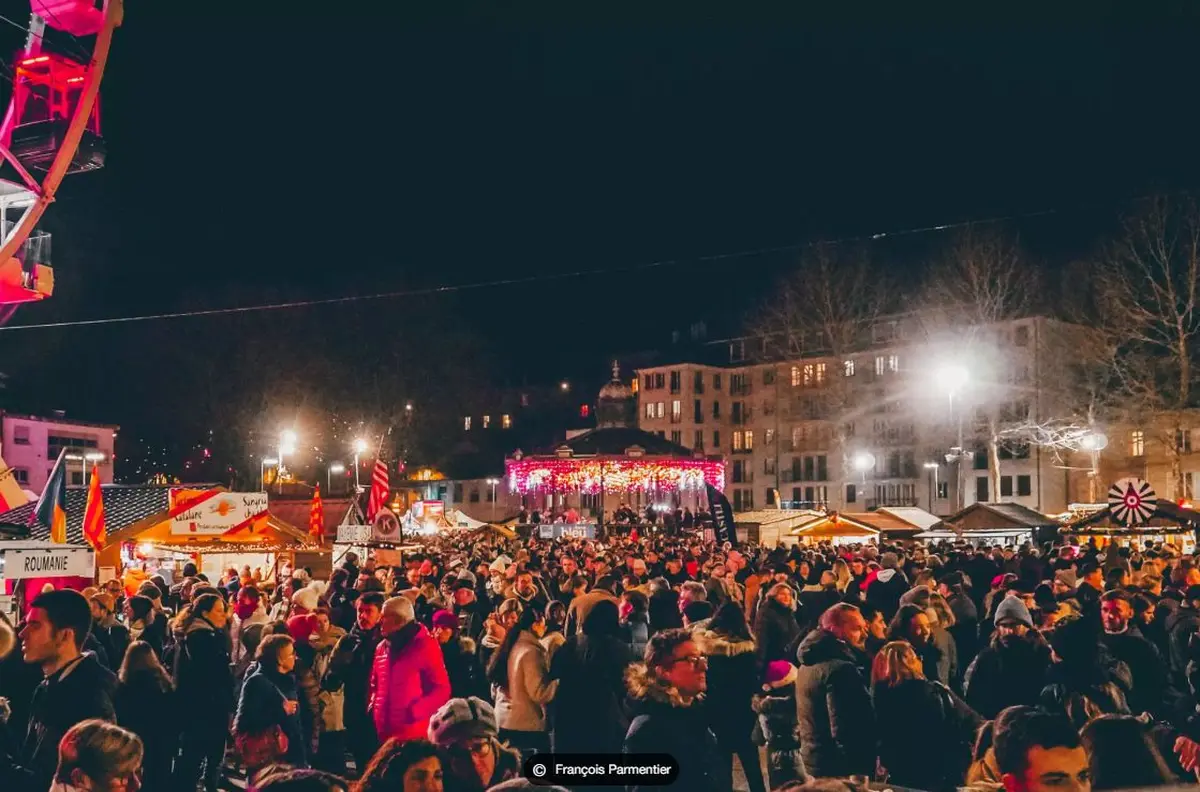 Les Lumières de Laval : déambulation sur le marché de Noël
