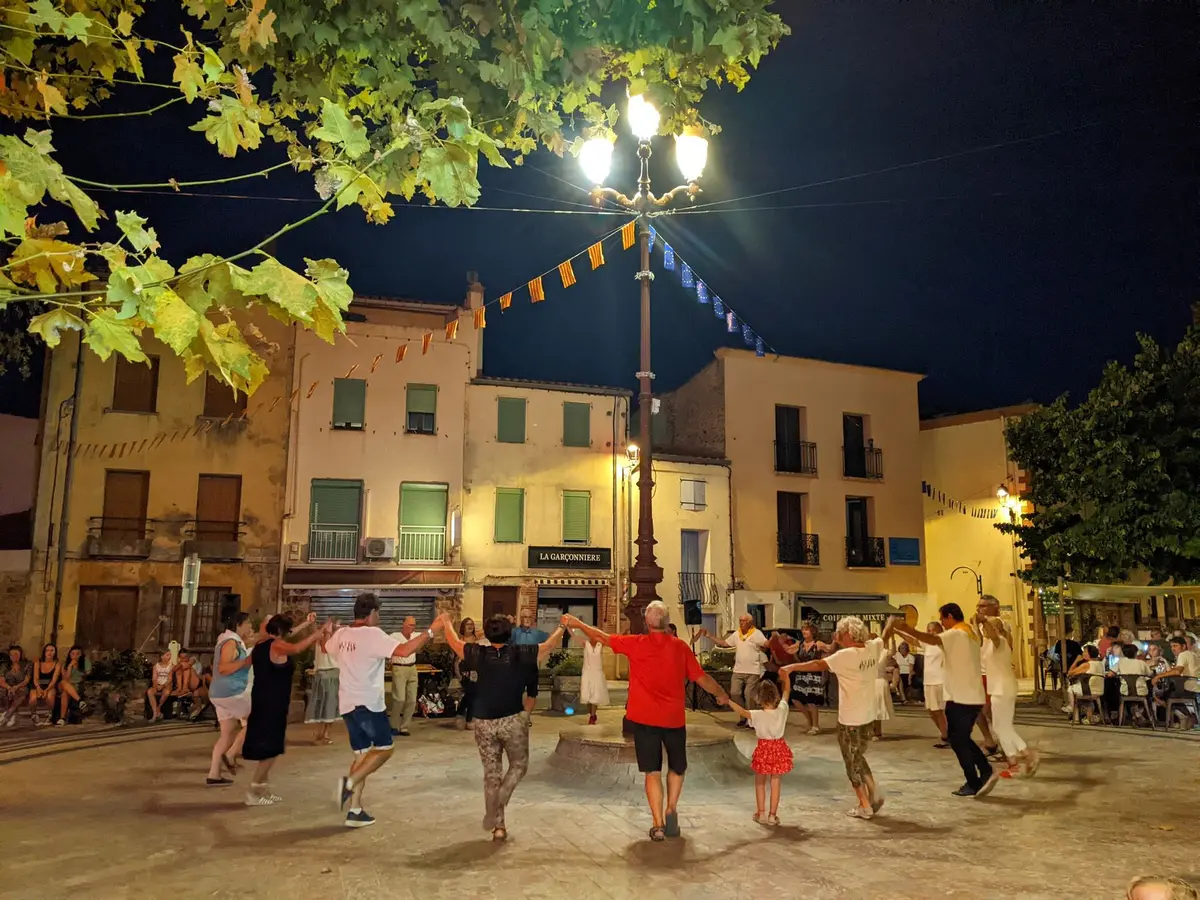 Les Mardis De L'Ete - Initiation Aux Sardanes