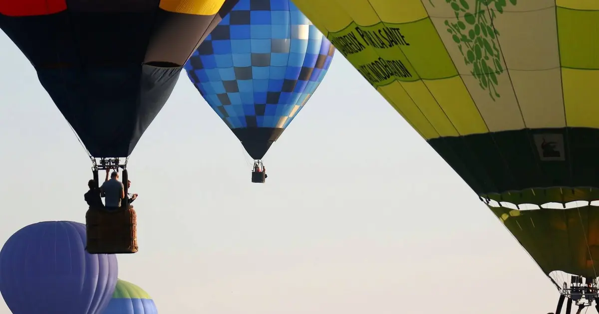 Affiche Les Montgolfiades 2026 de Saint-Emilion : événement, prix et billetterie