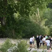 Les P’tits Curieux Au Bord Du Fleuve