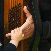 Les p'tits d'abord - L'écloserie - Spectacle pour enfants