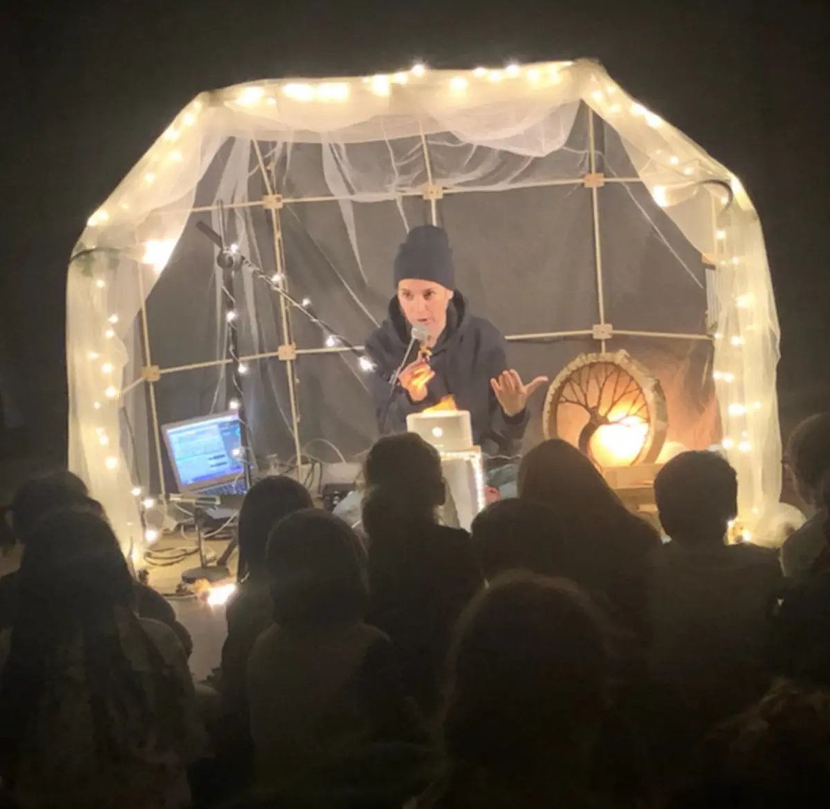 Les Petites Scenes, Spectacle Jeune Public : Terence Et L’arbre Grand Tres Tres Grand