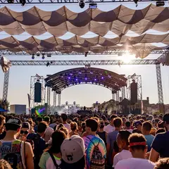 Les Plages Electroniques à Cannes 2026