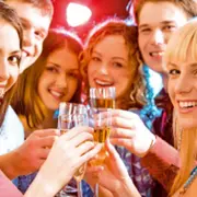 Match : Les plus beaux  31 décembre du monde  vs. Les plus affreux  31 décembre du monde