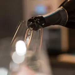 Les secrets des champagnes & effervescents à Bordeaux