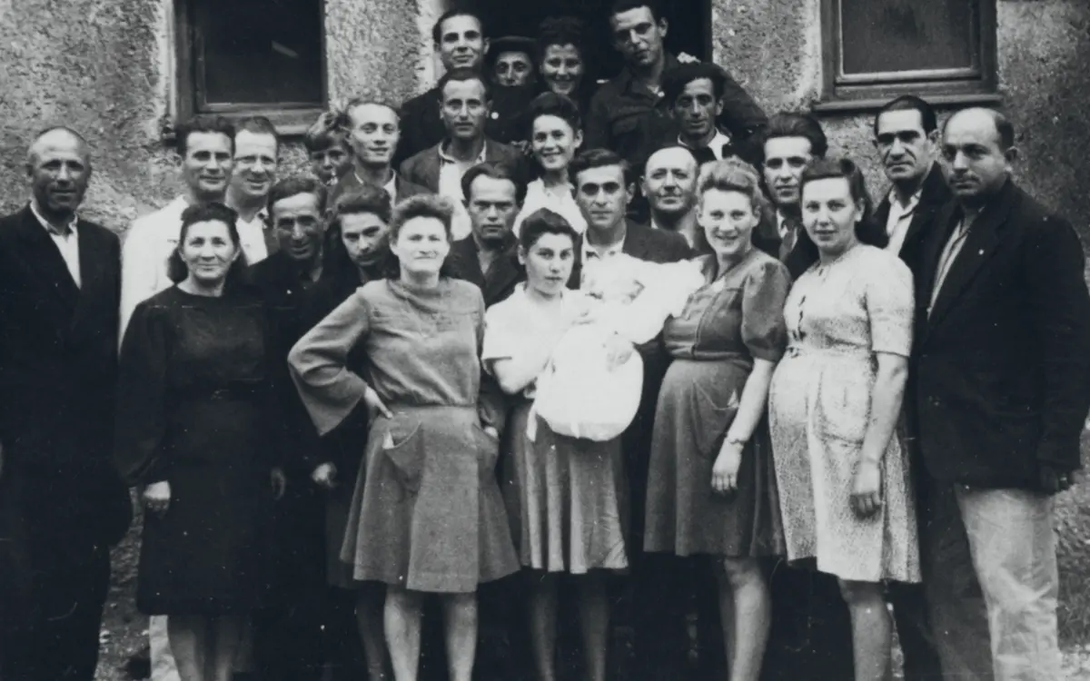 Les Survivants– L’impossible départ après la Shoah d’Antoine Dauer et Michèle Dominici