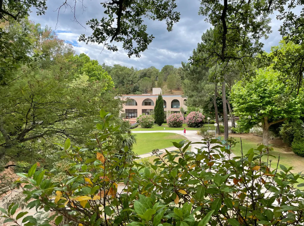 *les Thermes, Refuge De Faune Et De Flore