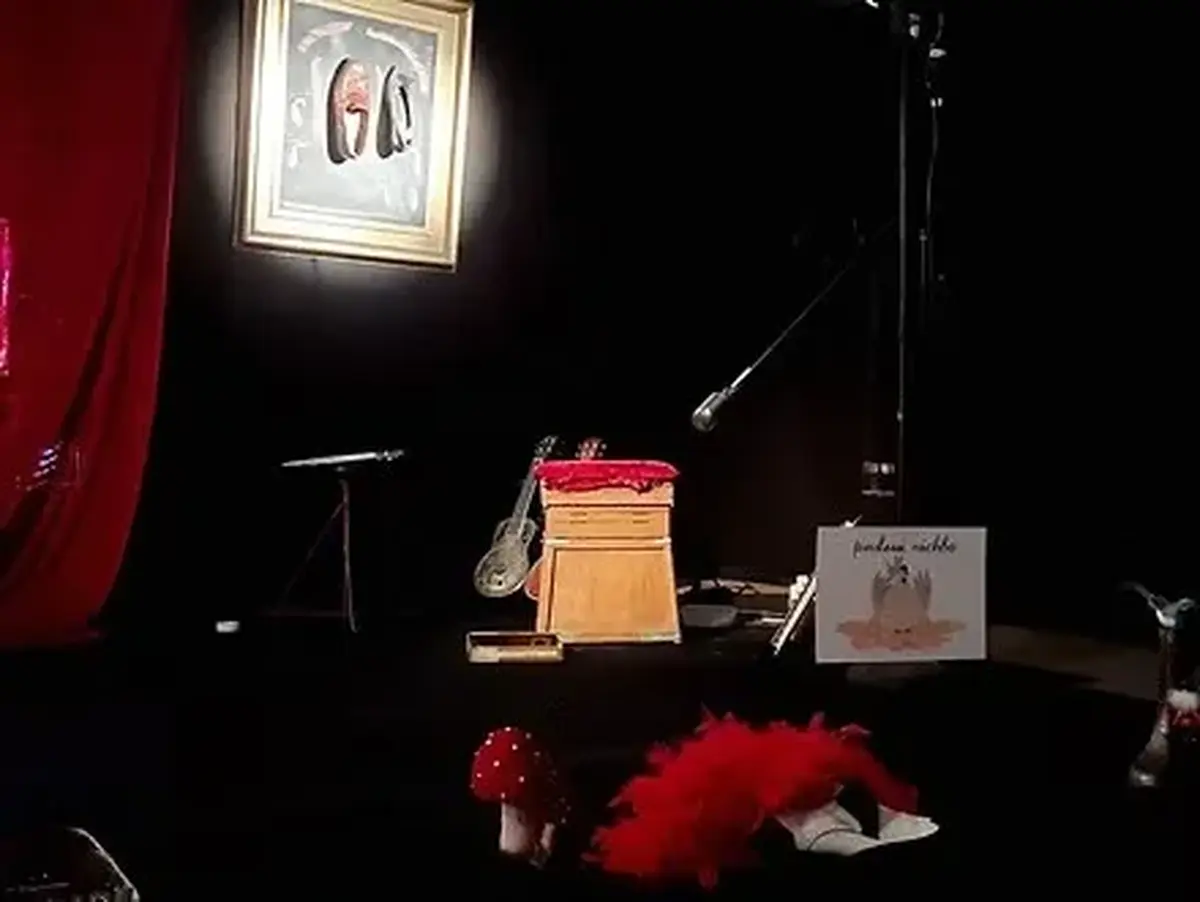 Les tout-petits au spectacle A petits pas par la Cie Hors-Logerie