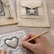 Les Vacances à la Médiathèque : Ateliers « Histoires en relief : Livres et métal magique » avec Hello Art