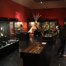 Les vacances au musée : La parure préhistorique