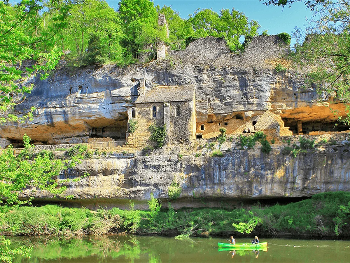 Les vacances d'automne au village troglodytique de la Madeleine