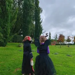 Les vacances d’automne aux Jardins d’Eyrignac : le défi de Carabosse