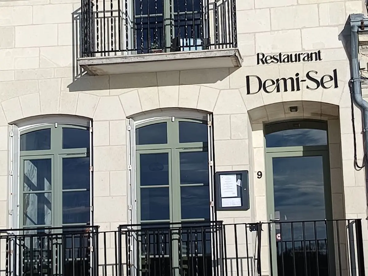 Les Vignerons passent à table Chez Demi-Sel avec le Domaine Pierre Sourdais