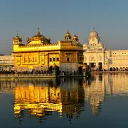 LES VILLES SACREES : Au cœur des religions