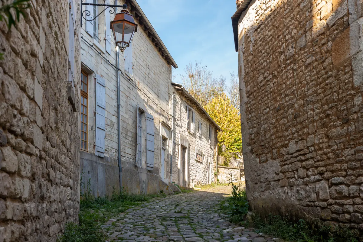 Les visites d'Anthony : Mirebeau médiévale