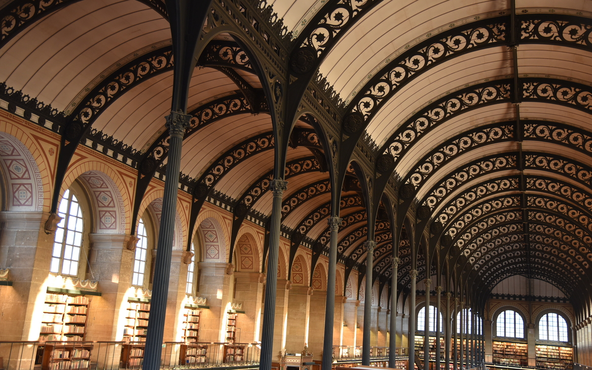 Libérez votre créativité dans les ateliers d'écriture de la bibliothèque Sainte-Geneviève