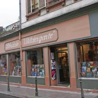 La librairie Bildergarte garde son authenticité de petit commerce indépendant &copy; JDS