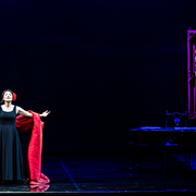 Lied Play : Là Callas