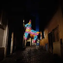 Life is a party and I'm the Pinata, Compagnie Kosa