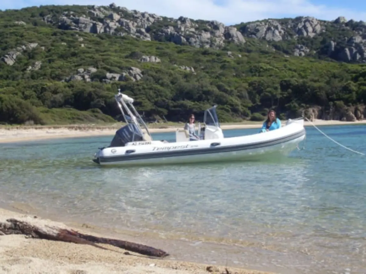 Location de bateau 6 pers. à Propriano (20)