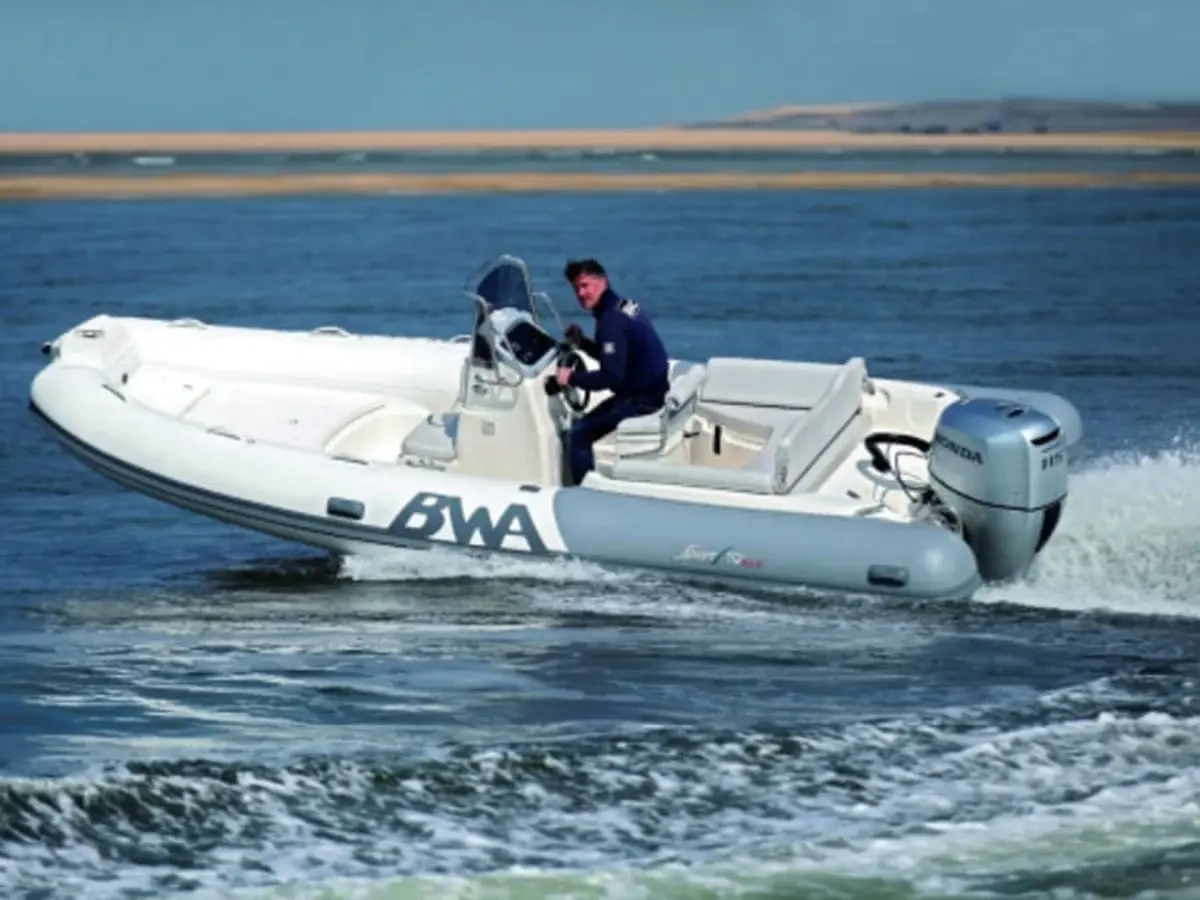 Location de bateau avec permis 8 pers. à Ajaccio (20)