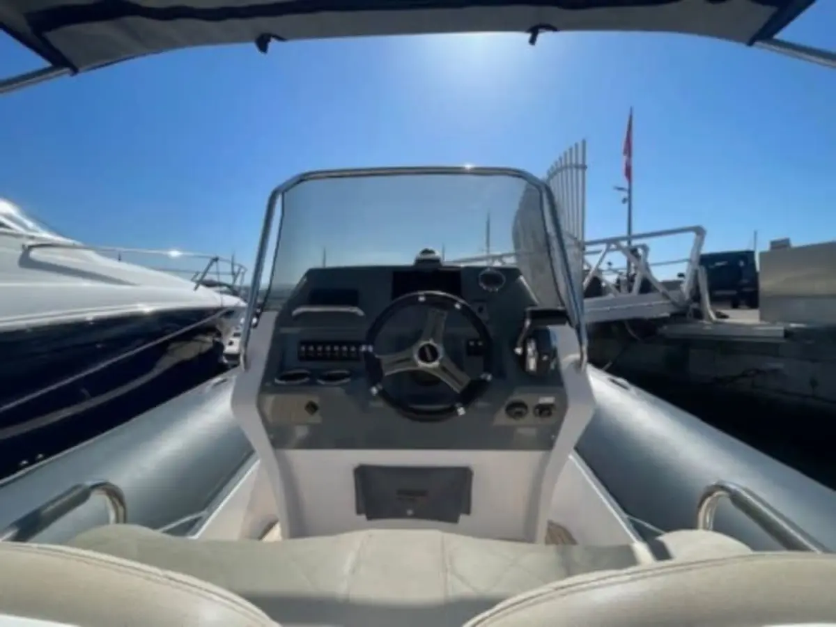 Location de bateau BSC 78 à Ajaccio (20)