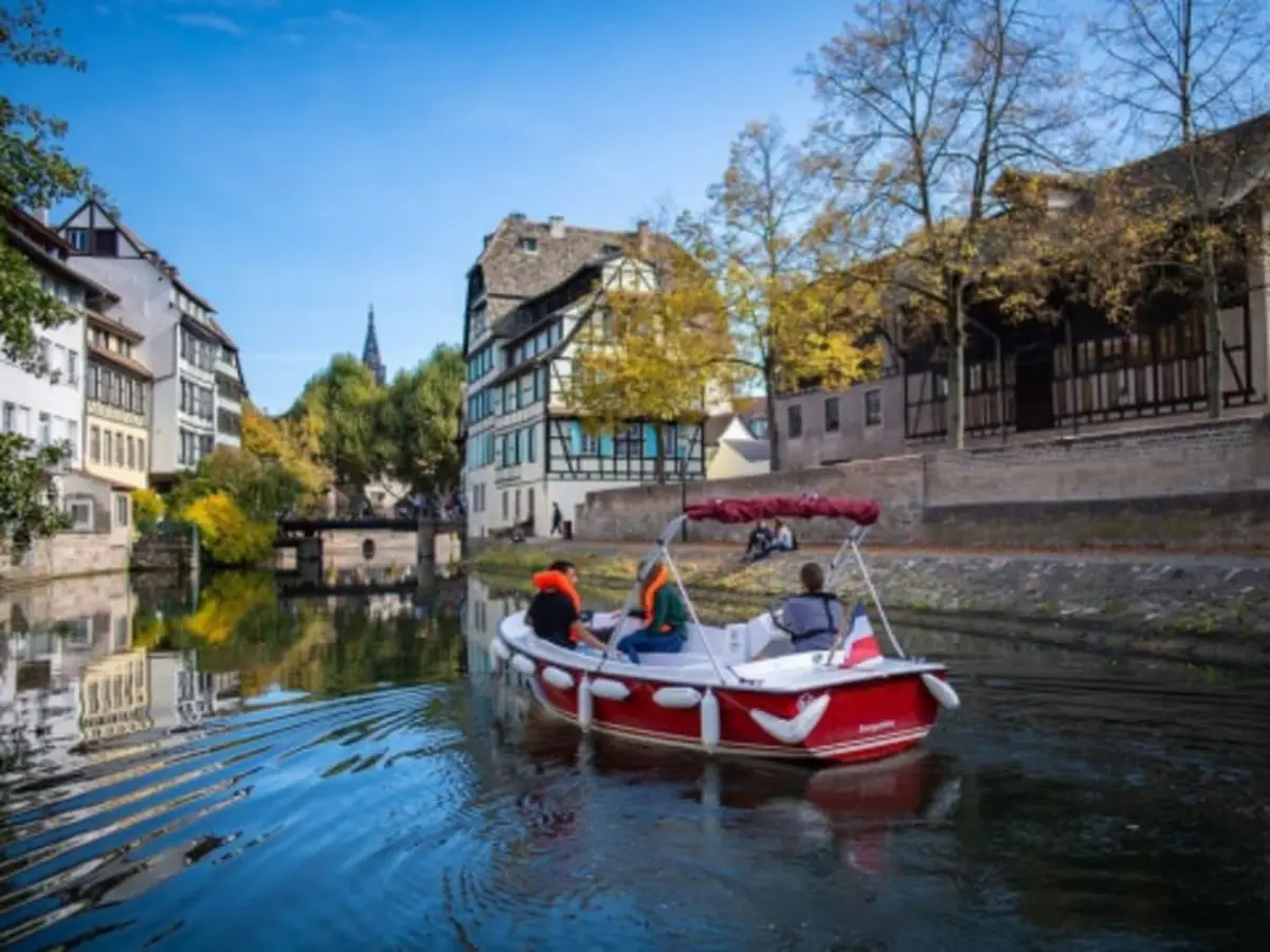 Location de bateau électrique (7 pers. max) à Strasbourg