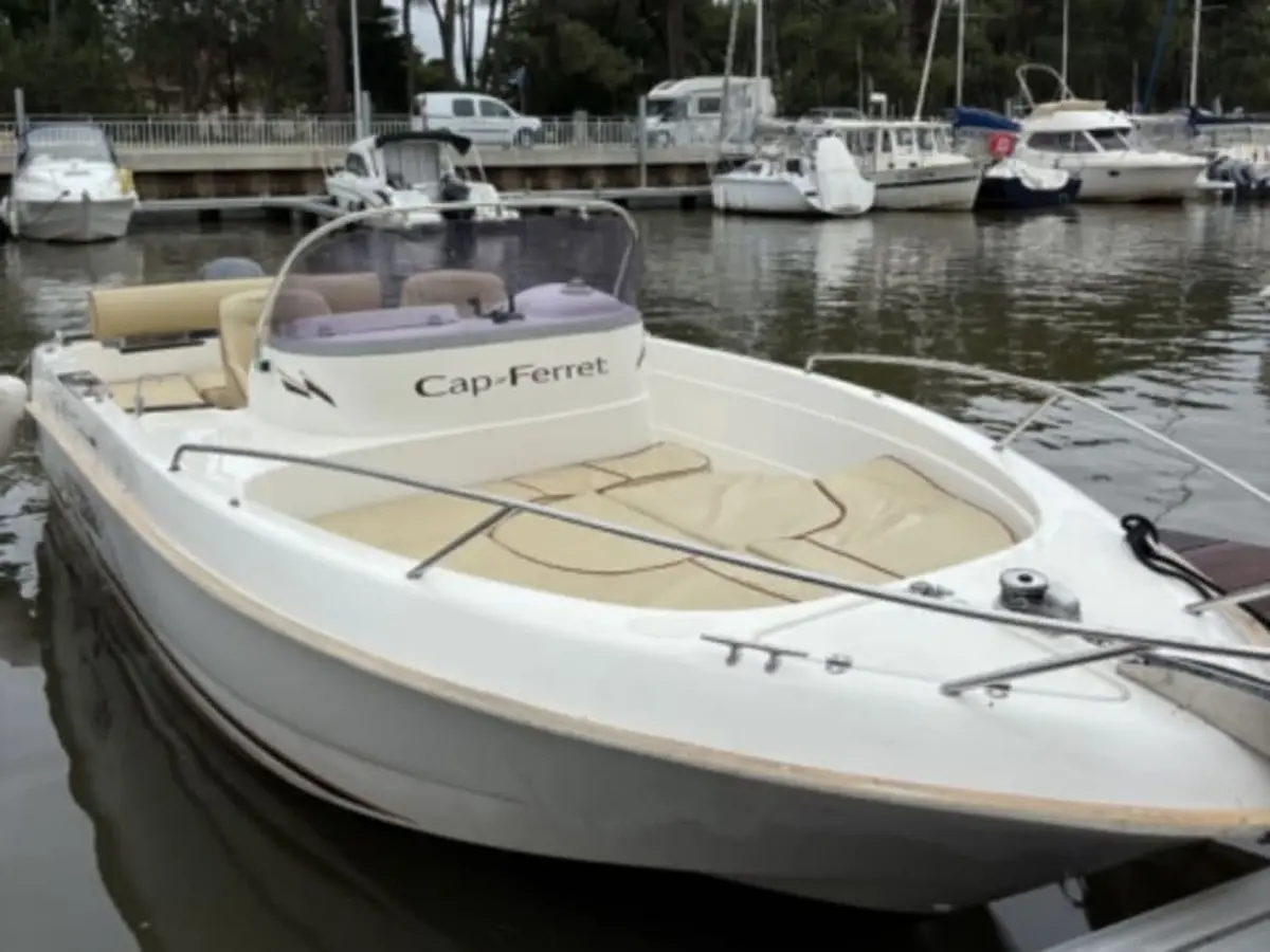 Location de bateau pour 8 pers. à Lège-Cap-Ferret (33)