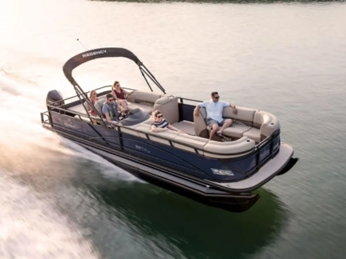 Location de bateau Regency Luxe 12 pers. à Sanguinet (40)