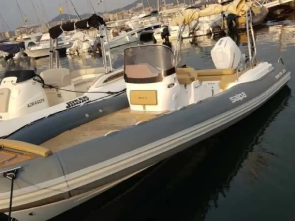 Location de bateau Salpa Soleil 23 à Ajaccio (20)